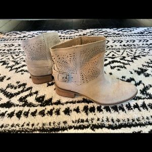 Women’s Suede Booties - Taupe